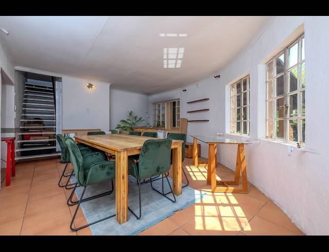 3 BEDROOM HOUSE TO LET IN CHARTWELL